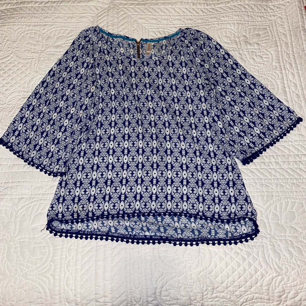 Xhirlation quarter length sleeves blouse